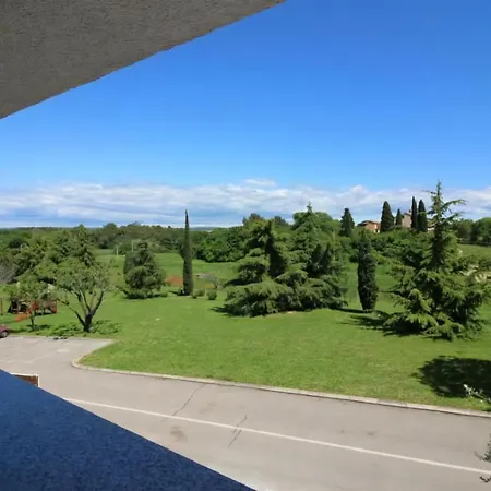 Samara Fuer 4 Personen In Strandnaehe Appartement Poreč